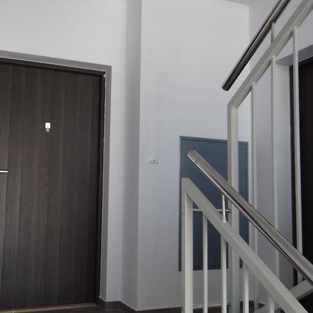 Apartamenty - Wynajem Тчев Екстер'єр фото