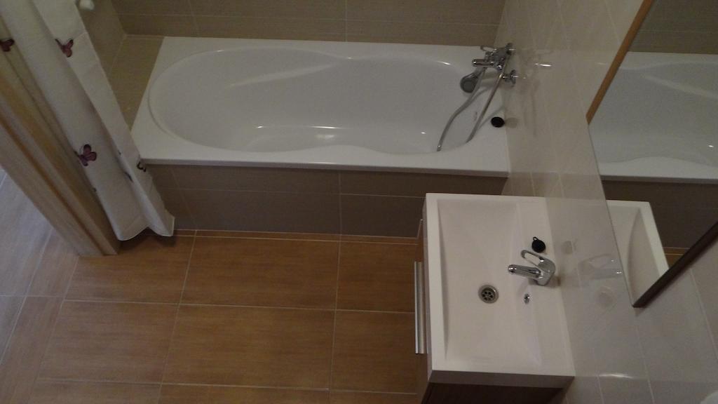 Apartamenty - Wynajem Тчев Екстер'єр фото